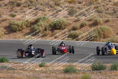 media/Jun-01-2025-CalClub SCCA (Sun) [[eae223c5dd]]/Group 3/Qualifying/